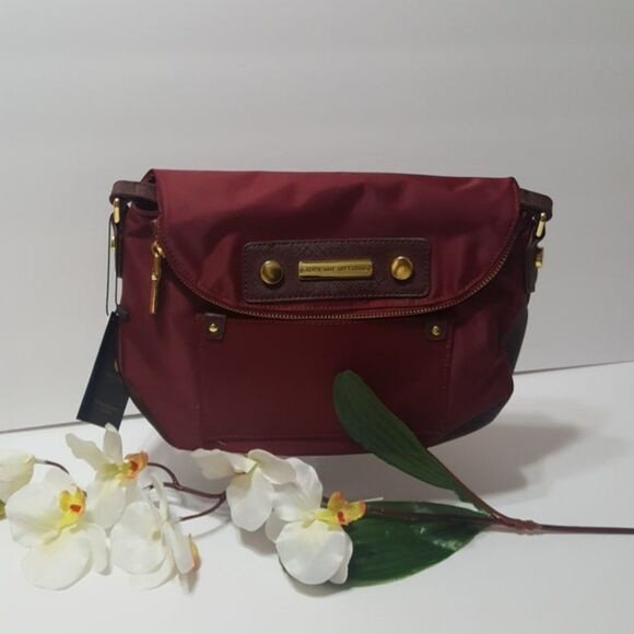 Adrienne Vittadini Red and Blue Crossbody Bags with Structured Shape - Picture 2 of 6